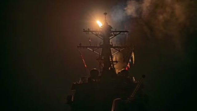 胡塞组织：将扩大红海行动 把美国船只列为攻击目标