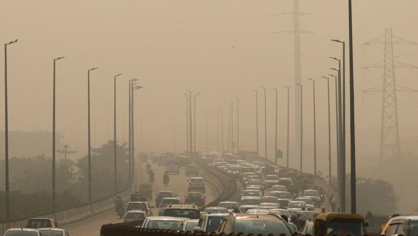 Delhi's pollution turns 'severe' as temperatures, wind speeds drop Delhi's pollution turns 'severe' as temperatures, wind speeds drop