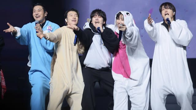 SM娱乐与微博达成战略合作　旗下艺人全面进驻，开放音乐版权