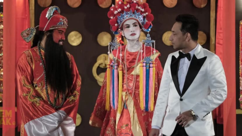 Zizan sukar tahan ketawa sewaktu penggambaran Abang Long Fadil 3 Zizan sukar tahan ketawa sewaktu penggambaran Abang Long Fadil 3