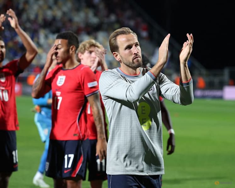 Doubles from Kane and Saka power England to 7-0 rout of Croatia