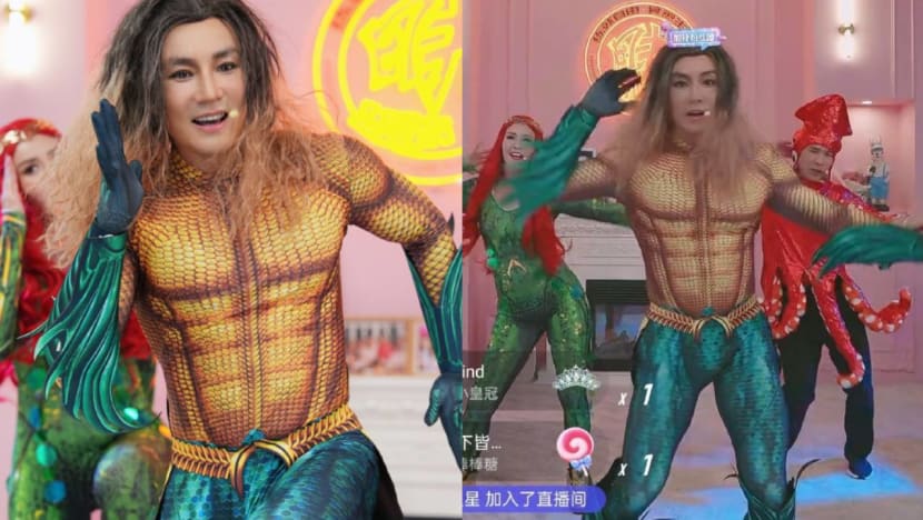 Liu Genghong’s Live Stream Was Shut Down ’Cos His Aquaman Costume “Has Holes” & Is Too “Provocative” Liu Genghong’s Live Stream Was Shut Down ’Cos His Aquaman Costume “Has Holes” & Is Too “Provocative”