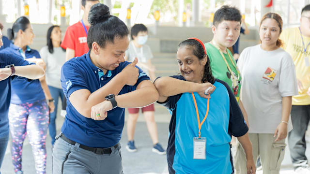 调查：仅三成企业投入慈善活动 但捐款与志愿服务参与率中位数上升