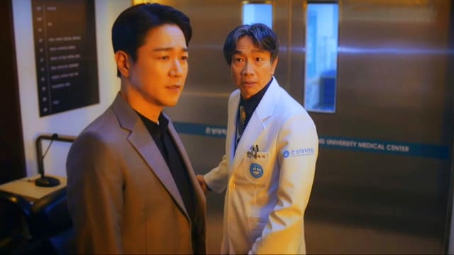 幽灵医生（第15集）：英民欣慰又失落