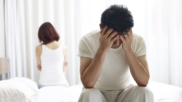 中国男子陪妻子流产 发现孩子父亲是邻居