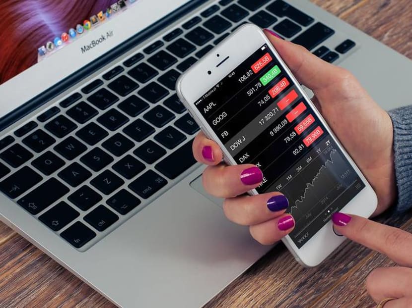 Commentary: Letting a robo-adviser decide how to invest your money is a double-edged sword