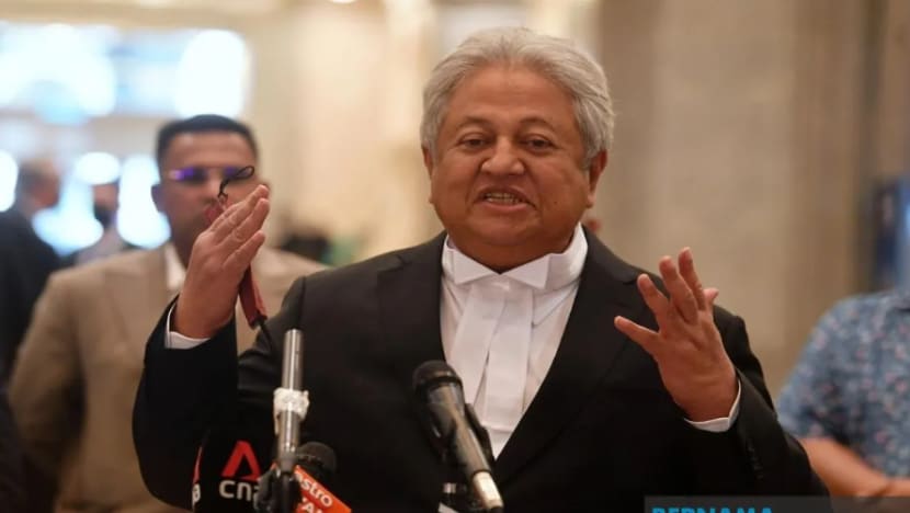 Tiga peguam saman Badan Peguam M'sia dan Presidennya kerana memfitnah Tiga peguam saman Badan Peguam M'sia dan Presidennya kerana memfitnah