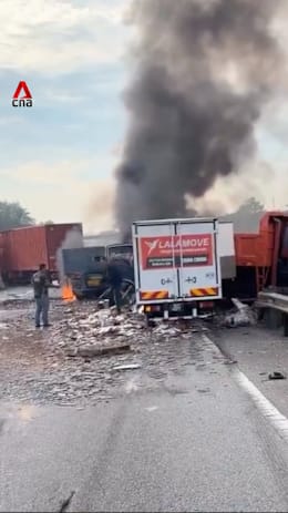 Multi-vehicle crash on Johor highway brings traffic to standstill; several feared dead