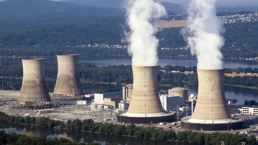 Singapore appoints UK firm Mott MacDonald to study nuclear energy technologies Singapore appoints UK firm Mott MacDonald to study nuclear energy technologies