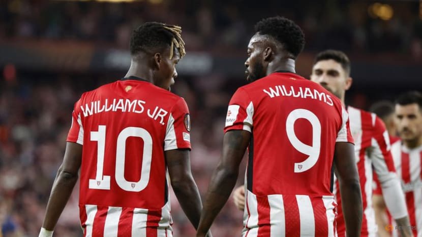 Bilbao knock out 10-man Roma, Lazio reach Europa League quarters