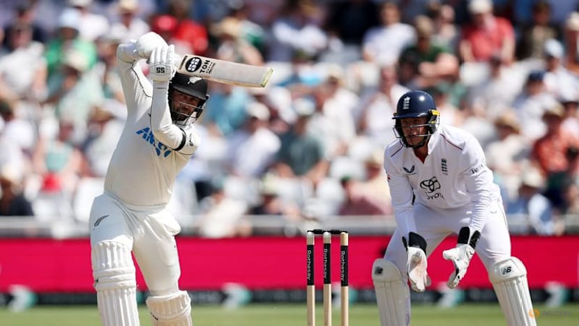New Zealand openers continue to dominate England