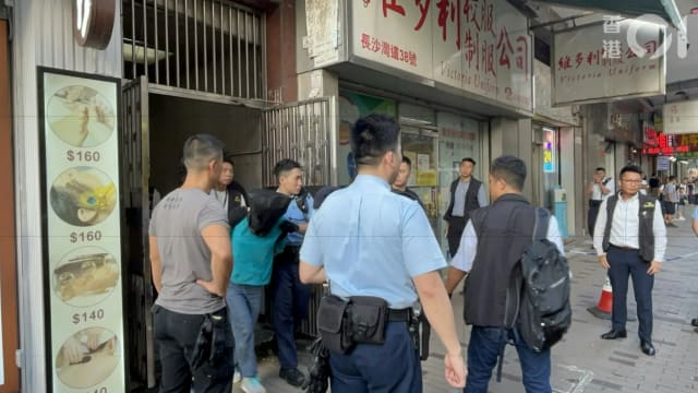 香港发生双尸案 妇女疑剪刀弑母和闷死弟弟