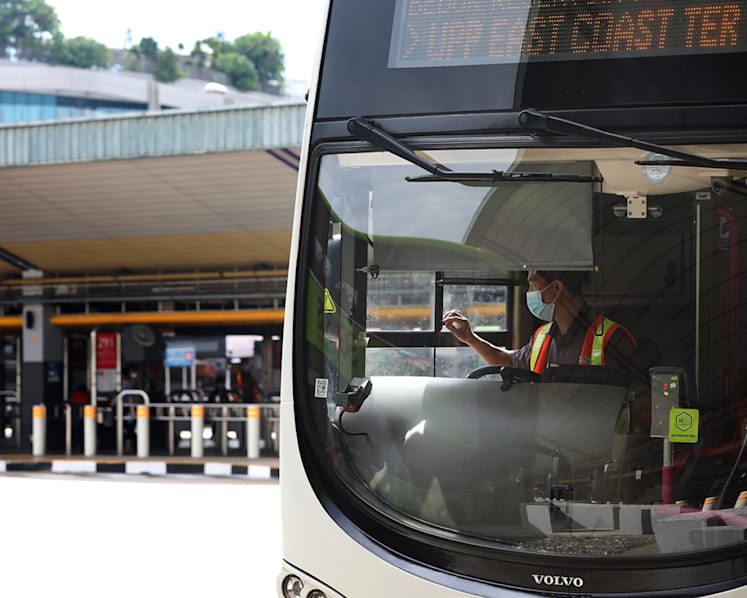 Union calls for public transport workers to get better wages, bonuses following fare hikes