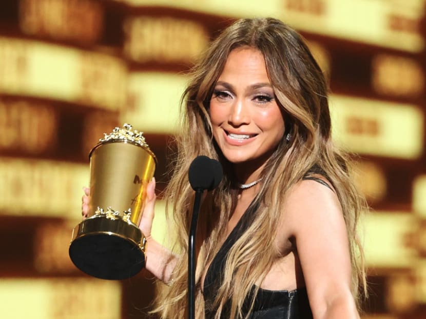 Jennifer Lopez Breaks Down As She Accepts Generation Award At 2022 MTV Movie & TV Awards