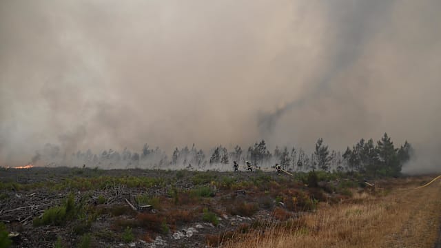 【一文看懂】“火云”是什么？为何加剧欧洲野火？