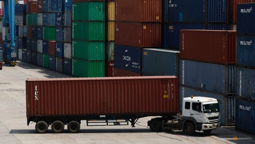 Indonesia exports surge ahead of tariff talk deadline, inflation subdued Indonesia exports surge ahead of tariff talk deadline, inflation subdued