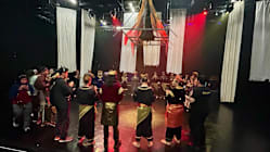 BERITA+ Konsert terakhir Zainalabidin dan pementasan 'fusion' Randai Macbeth - kemuncak Pesta Raya Esplanade