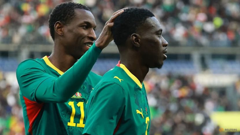Defiant Senegal display Afcon trophy before beating Peru in friendly