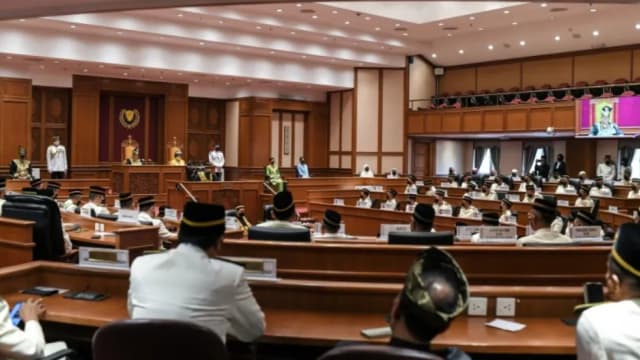 马国吉打州立法议会通过反跳槽法案