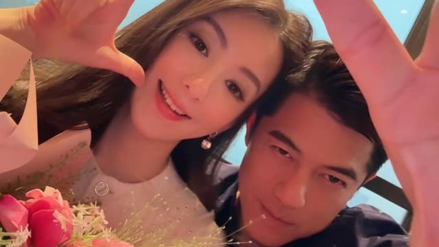 郭富城、方媛庆祝结婚8周年，同步发文放闪！