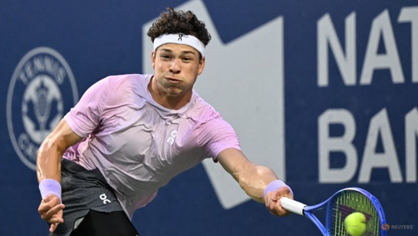 Shelton outlasts Khachanov to win first Masters 1000 title at Canadian Open