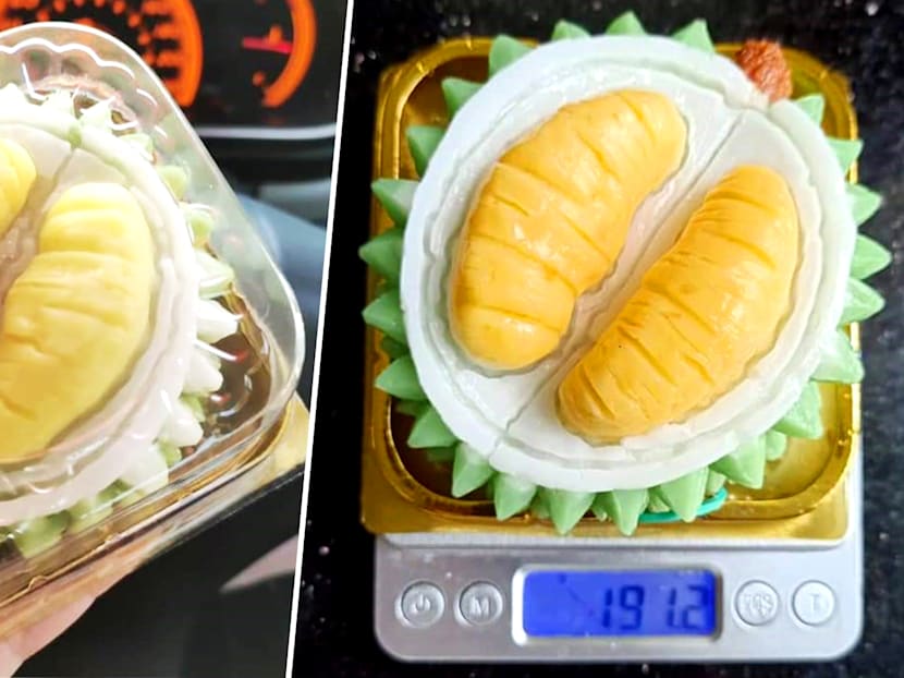 These Homemade Mao Shan Wang &ldquo;Mooncakes&rdquo; Look Like Actual Durians