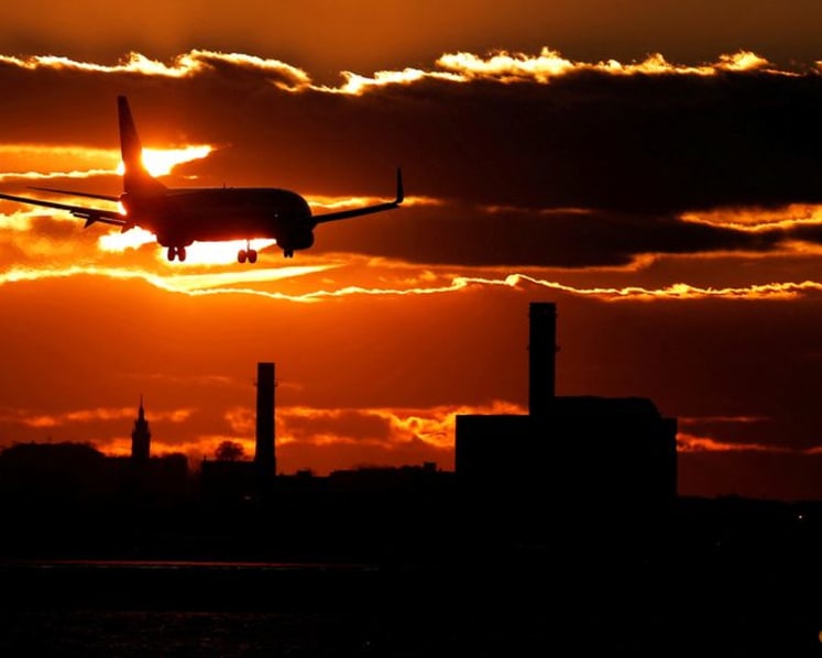 Retraining staff, supply chain issues: Aviation industry faces challenges in rebuilding post-pandemic, says IATA chief