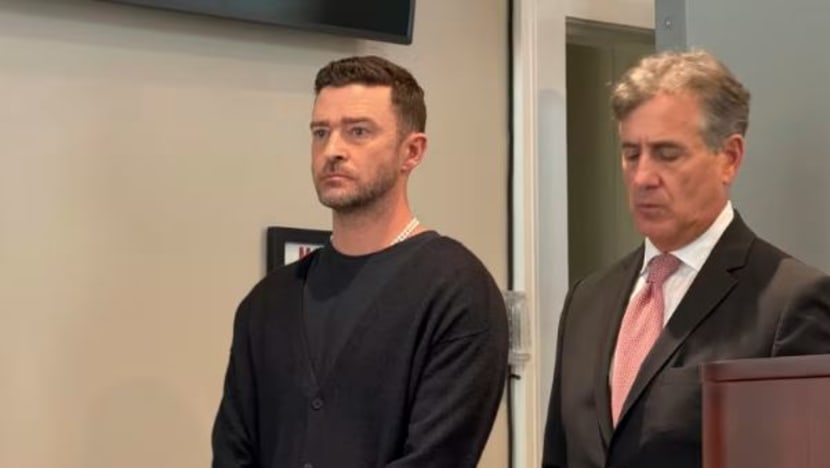 Justin Timberlake mengaku bersalah atas tuduhan lebih ringan selepas diberkas pandu dalam keadaan mabuk Justin Timberlake mengaku bersalah atas tuduhan lebih ringan selepas diberkas pandu dalam keadaan mabuk