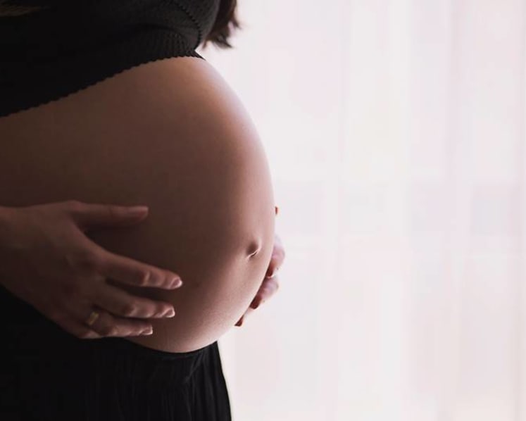 Getting pregnant through IVF now safer for older women, doctors say