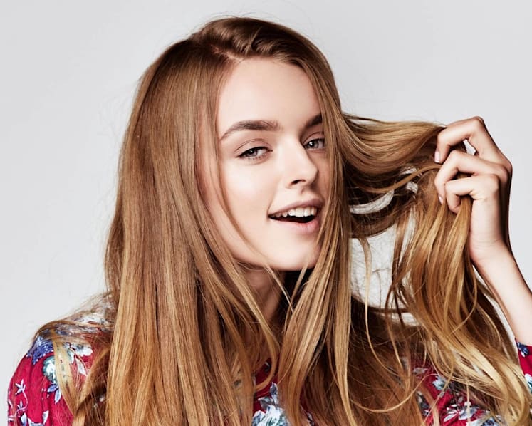 This New Hair Trend Laminates Your Hair Like Your PSLE Certificate & Gives It Next-Level Shine
