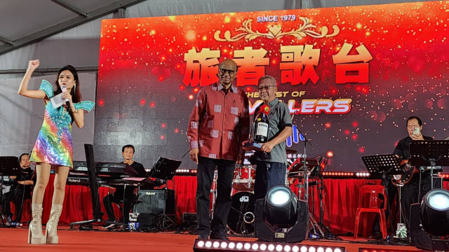 出席友诺士歌台 尚达曼：每位国人都能为国家贡献