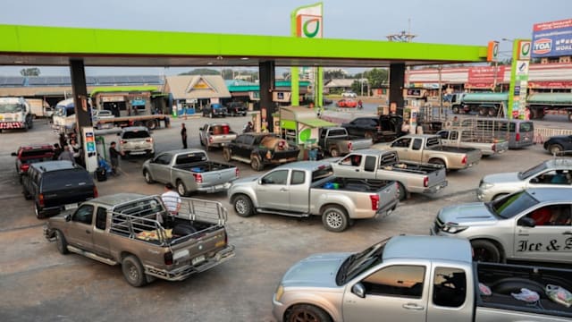 油价上涨波及民生 各国应对能源冲击