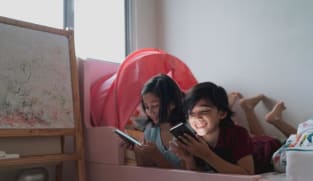 Kecanduan gadget bisa picu tantrum pada anak, simak cara mengendalikannya