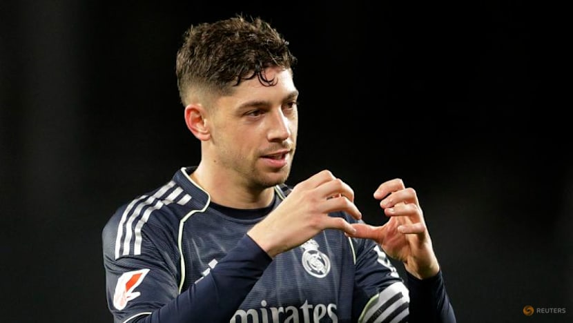 Valverde strikes late as Real Madrid snatch 2-1 win at Celta