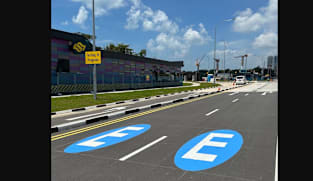 ERP வசூலிக்கும் இடம் - முகப்பு இல்லாவிட்டால் எப்படி தெரியும்?