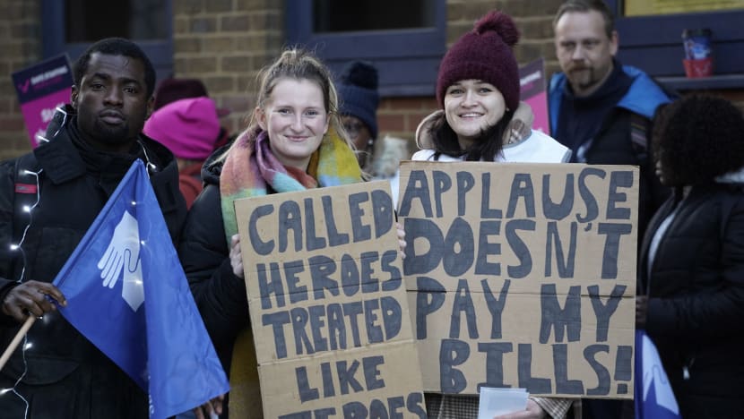 Pekerja Britain mogok jelang perayaan Krismas
