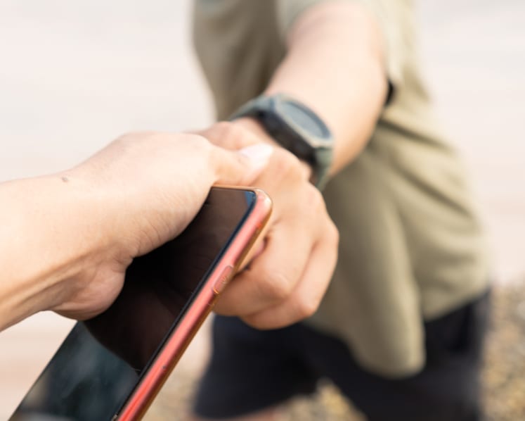 Man snatched phone from ex-girlfriend after seeing her with another man, gets fine