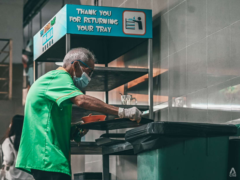 Workers on Comcare earning below S$500 can still get Workfare, says Manpower Minister Workers on Comcare earning below S$500 can still get Workfare, says Manpower Minister