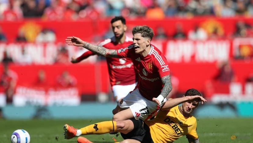 Man United domestic misery continues with loss to Wolves Man United domestic misery continues with loss to Wolves