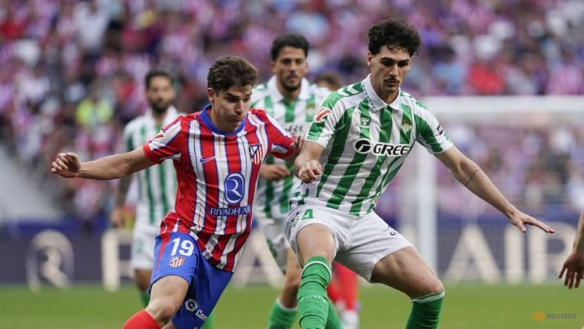 Alvarez double guides Atletico to easy win over Betis