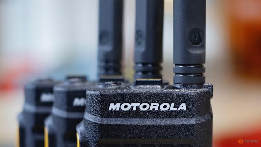 Motorola Solutions forecasts fourth-quarter revenue above estimates on steady demand