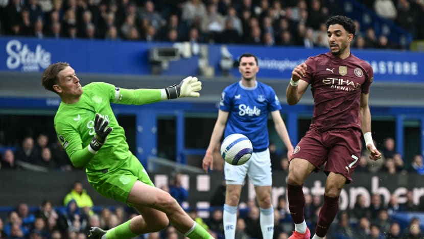 Manchester City tundukkan Everton 2-0 Manchester City tundukkan Everton 2-0