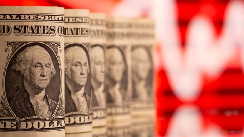 Dollar falls as tariff concerns ease, Fed's Powell stays patient on rate cuts