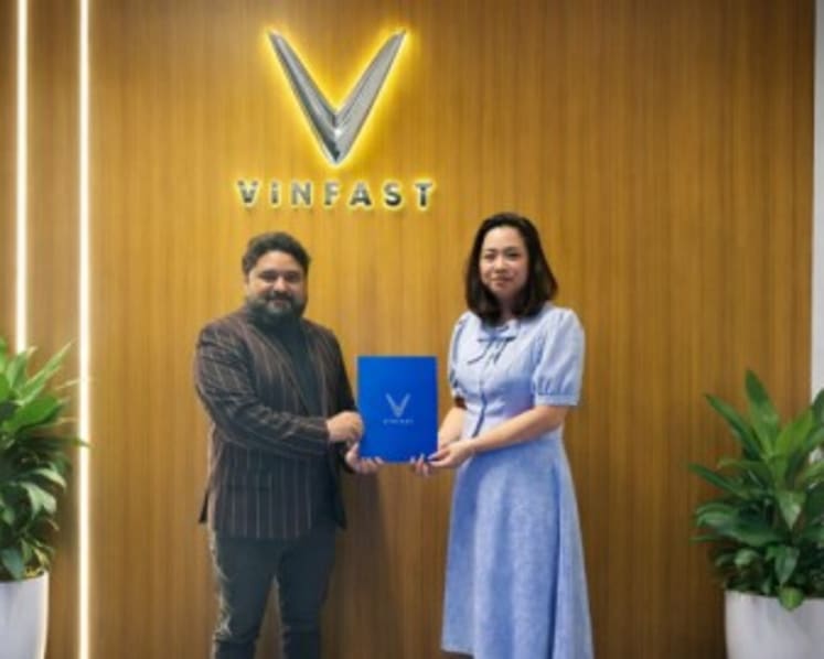Vinfast Middle East Signs MoU with PlusX Electric to Strengthen EV Ownership Experience in the UAE