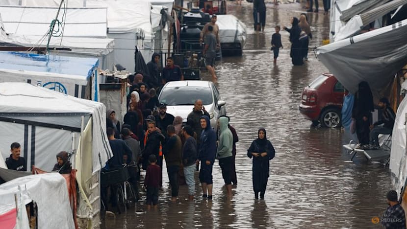 Floods swamp homeless Palestinians' tents in Gaza as winter looms