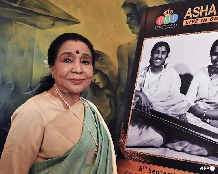 Legendary Indian singer Asha Bhosle dies aged 92