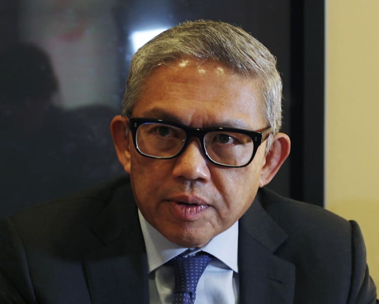 Bank of Singapore CEO Bahren does not rule out running for President