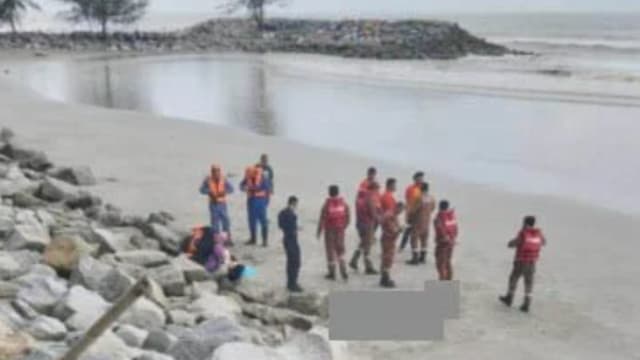 一家老少海边玩水被浪卷走 马国爷爷为救两孙牺牲