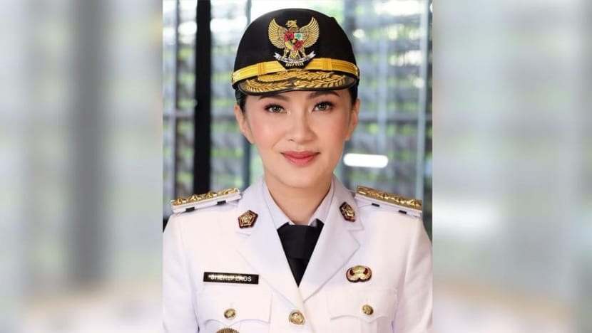 961 Kepala Daerah dan Wakil resmi dilantik: Sherly Tjoanda terkaya, Bobby Nasution termuda 961 Kepala Daerah dan Wakil resmi dilantik: Sherly Tjoanda terkaya, Bobby Nasution termuda