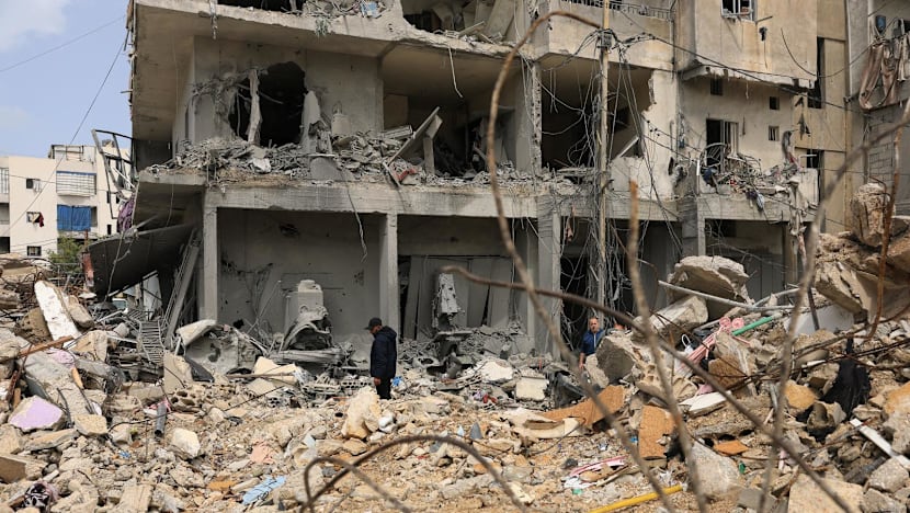 Israel renews strikes on Lebanon, forces Syria border crossing to close